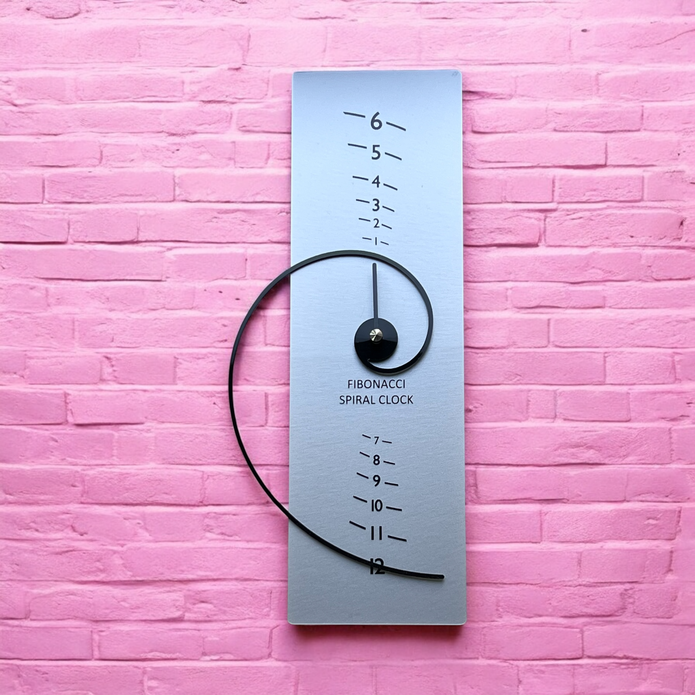 Clock Tar Fibonacci Spiral Clock - Mathematical Wall or Desk Clock – TarquinGroup